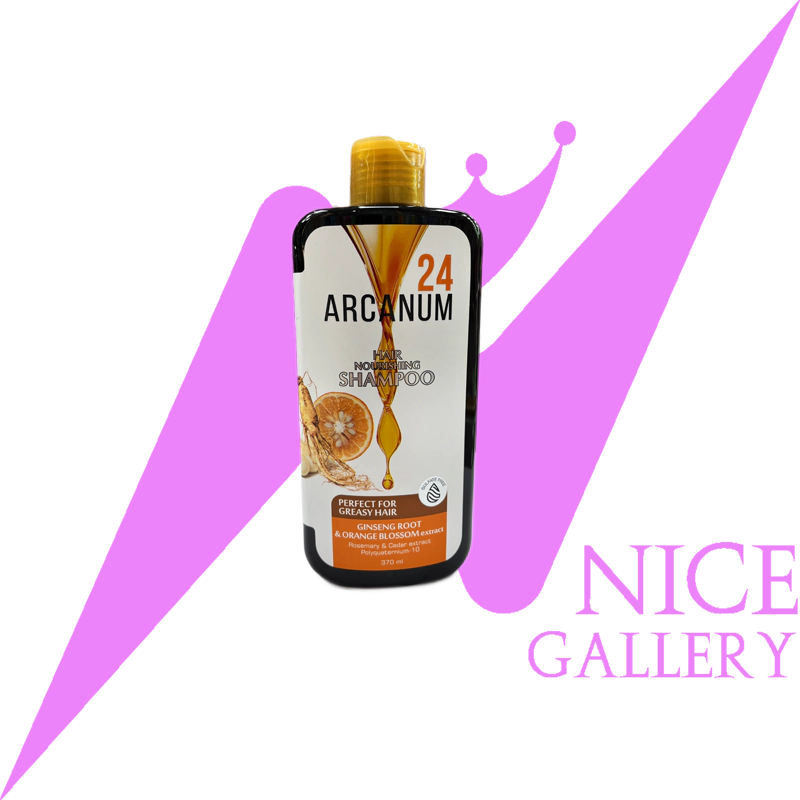 Strengthening shampoo for oily and dandruff-prone hair containing ginsen